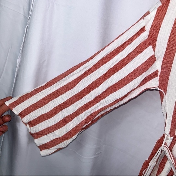 Essue Romper Wrap Front Stripes Quarter Flare Sleeves Tie Belted Waist Keyhole - Picture 12 of 13